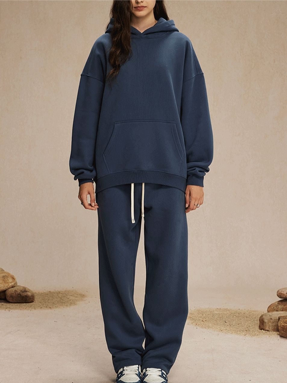 Oversized Pullover Hoodie and Sweatpants Set Unisex Winter Outfit