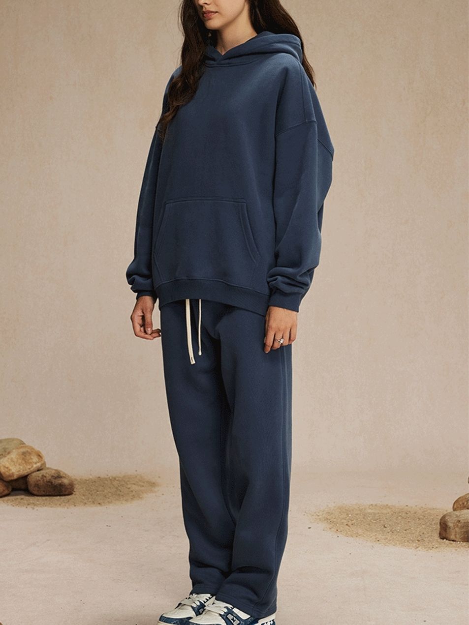 Oversized Pullover Hoodie and Sweatpants Set Unisex Winter Outfit
